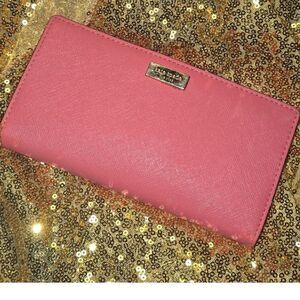 Kate Spade New York pink/coral Wallet. EUC.